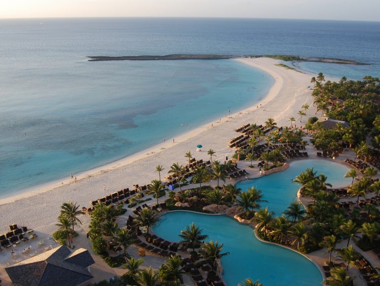 The Top 9 Beaches to Visit in the Bahamas