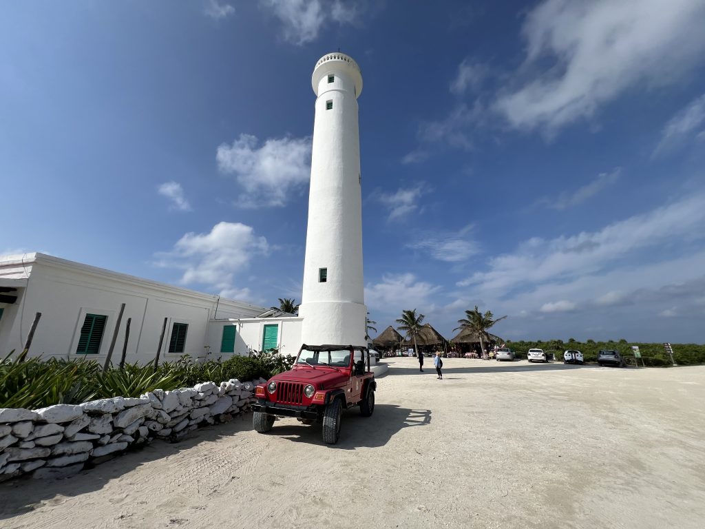 Uncovering the Wonders of Cozumel: The Benefits of a Private Guided Jeep Tour